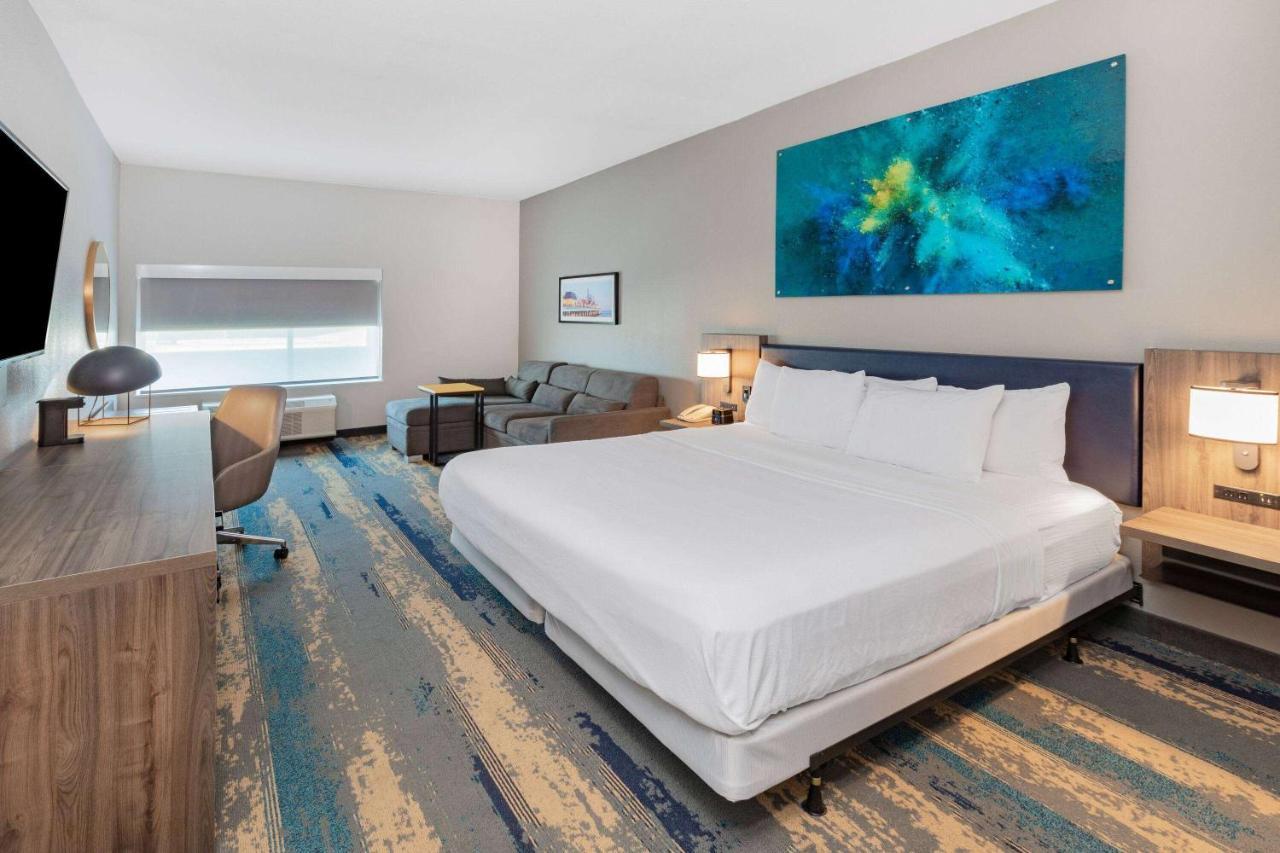La Quinta Inn & Suites By Wyndham Galveston North At I-45 المظهر الخارجي الصورة