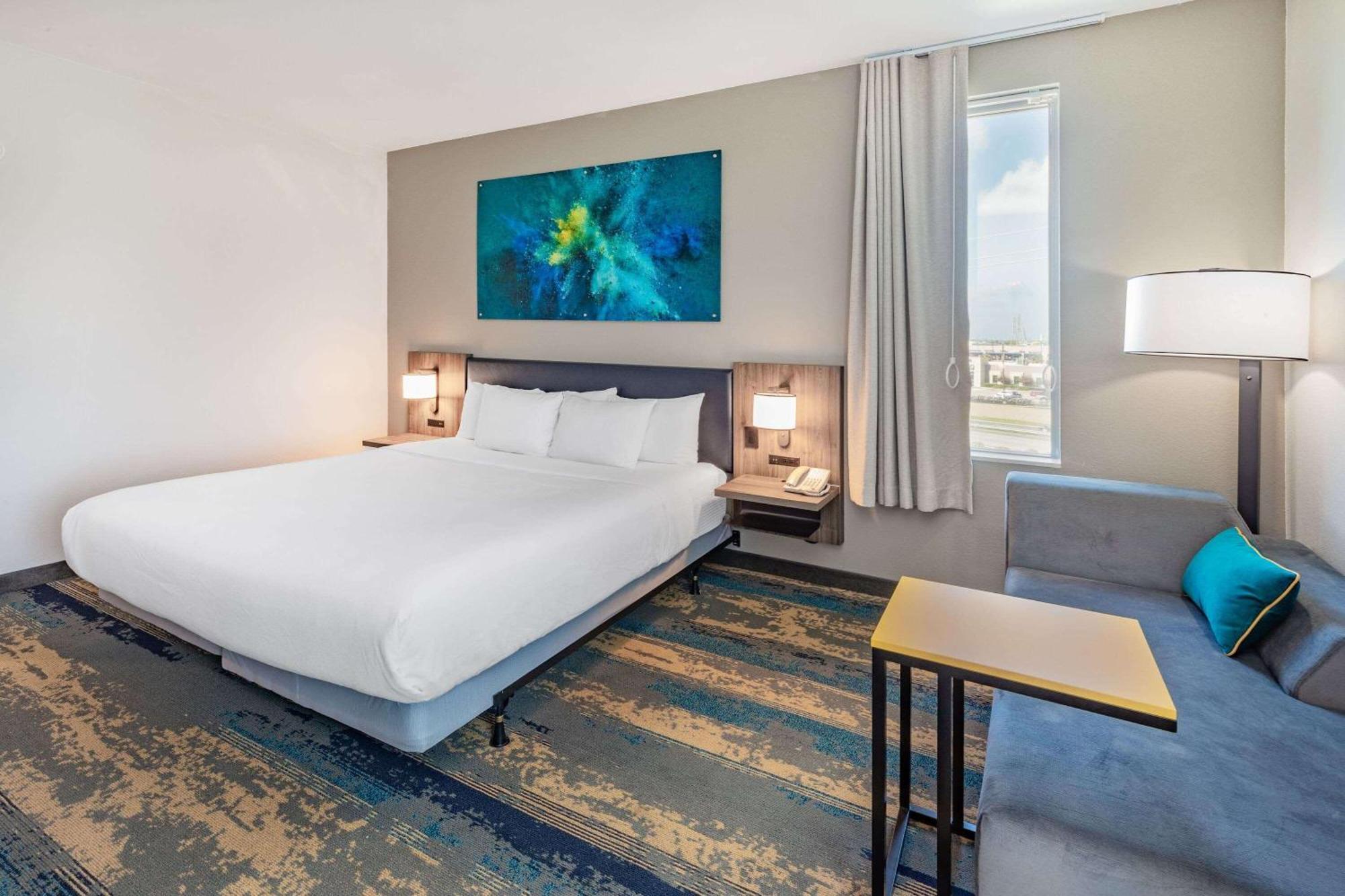 La Quinta Inn & Suites By Wyndham Galveston North At I-45 المظهر الخارجي الصورة